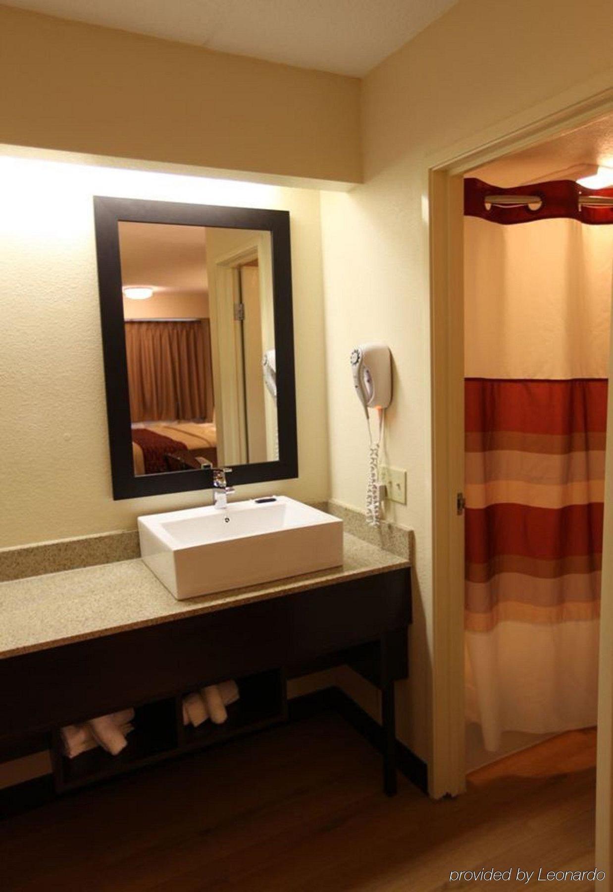 Red Roof Inn Columbus East- Reynoldsburg Brice Dış mekan fotoğraf